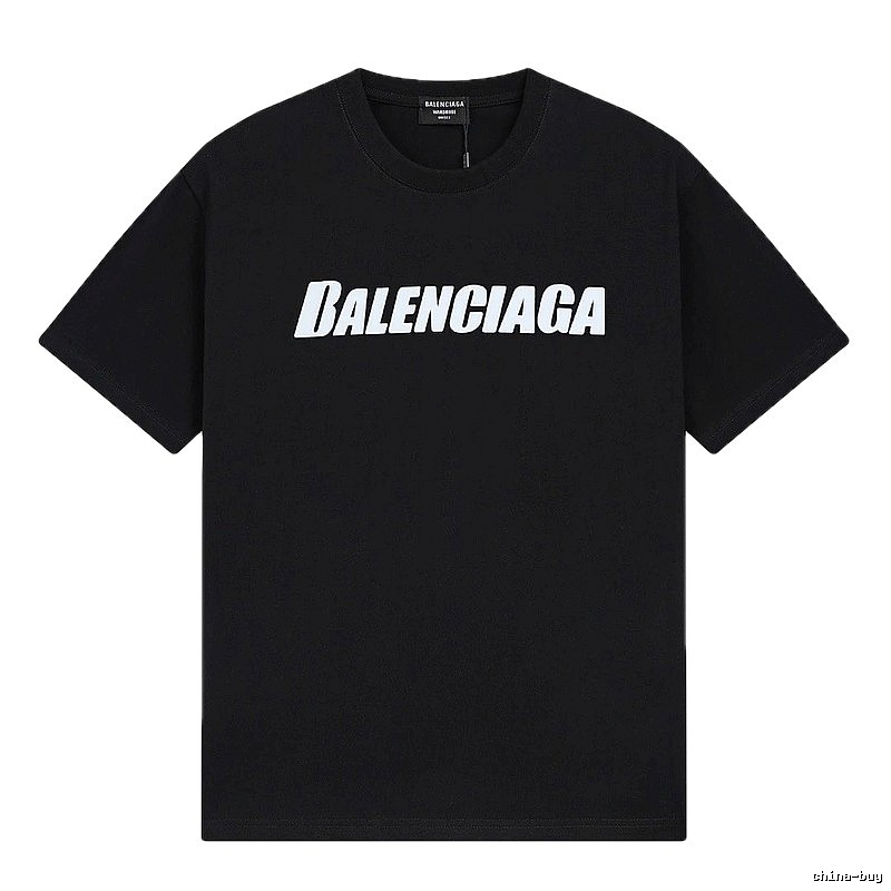 Balenciaga minimalist style black T-shirt