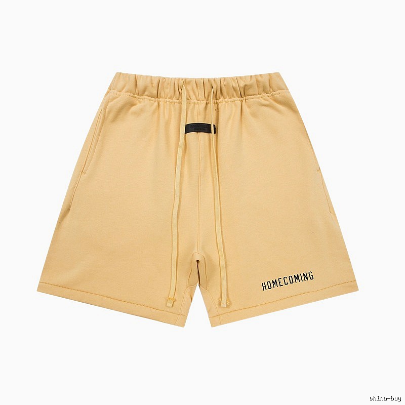 ESSENTIALS minimalist style khaki shorts