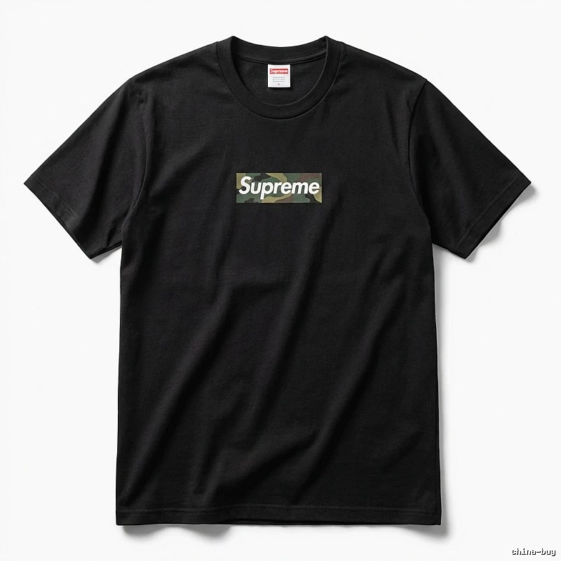 Supreme camouflage-style black T-shirt