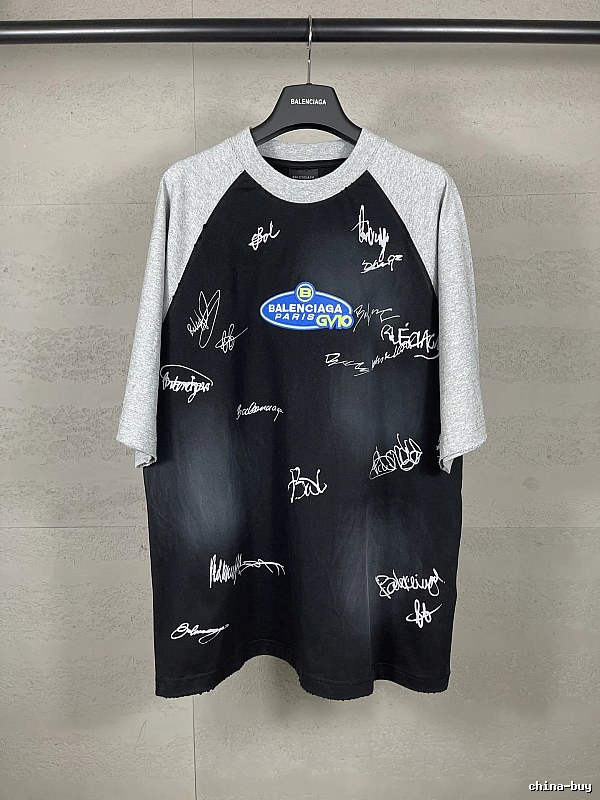 Balenciaga Signature Style Black and Grey T-shirt
