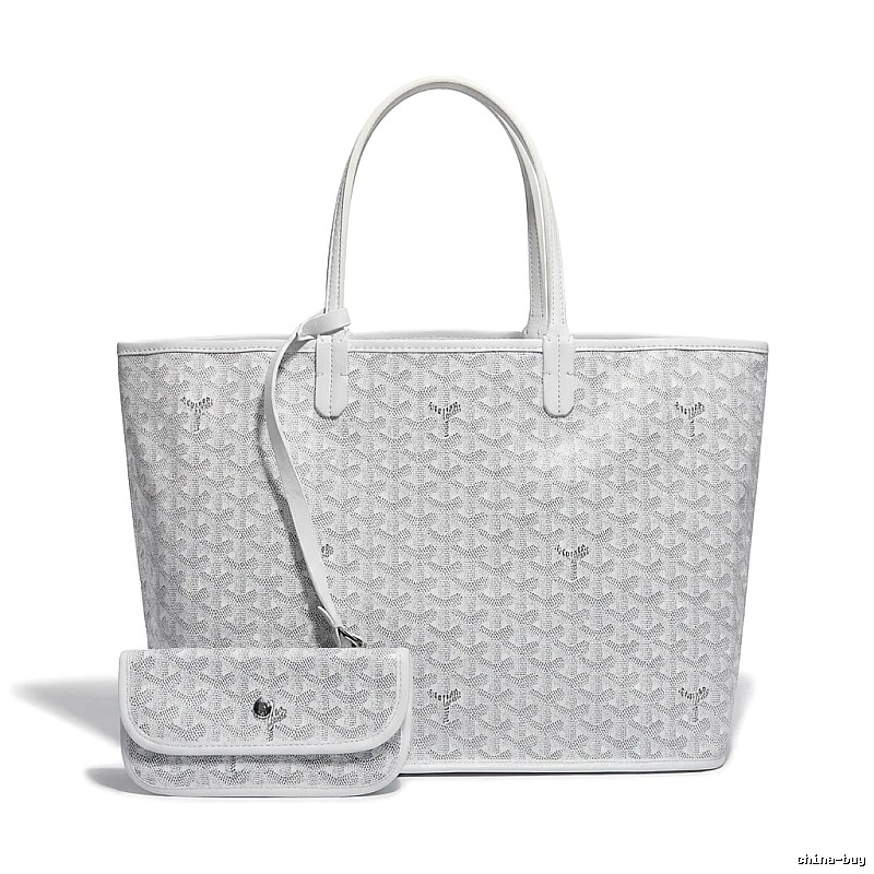 Classic white tote bag of GOYARD