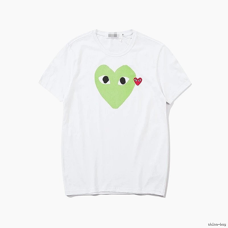 Comme des Garcons PLAY 2023-03 Green Style 2303 Heart Logo T-Shirt Airport Outfit