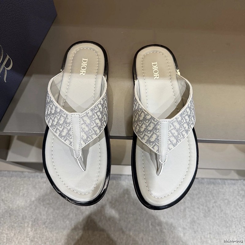 Dior Oblique Collection Light Luxury Style Light Gray Flip-Flops