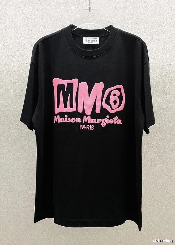 Maison Margiela MM6 Streetwear Brand Black Printed T-shirt