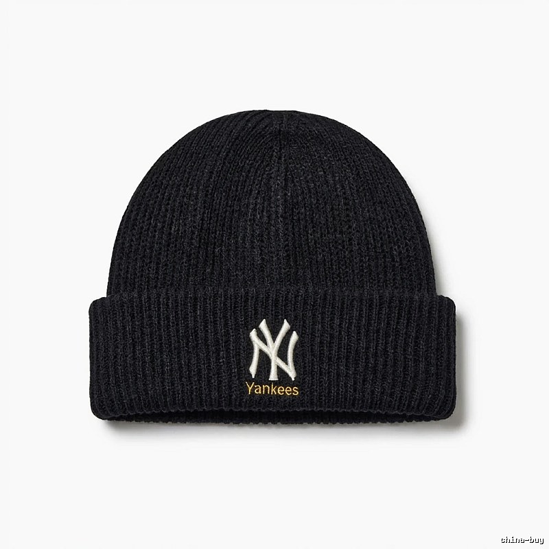 MLB New York Yankees Simple Black Knitted Hat