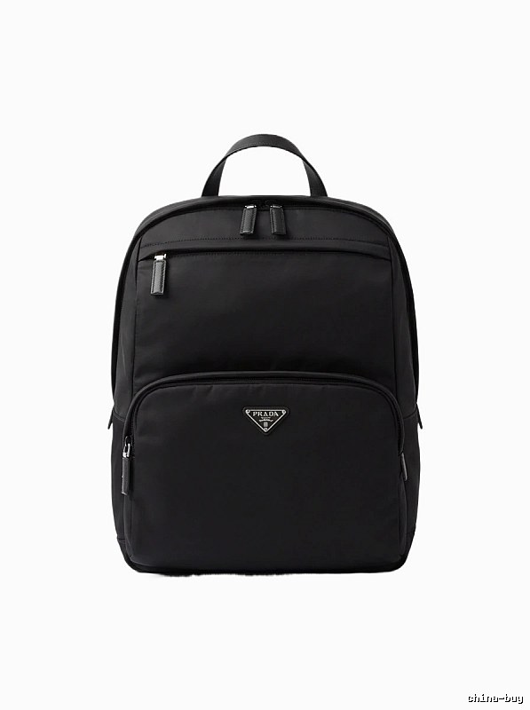 Prada classic simple style black backpack