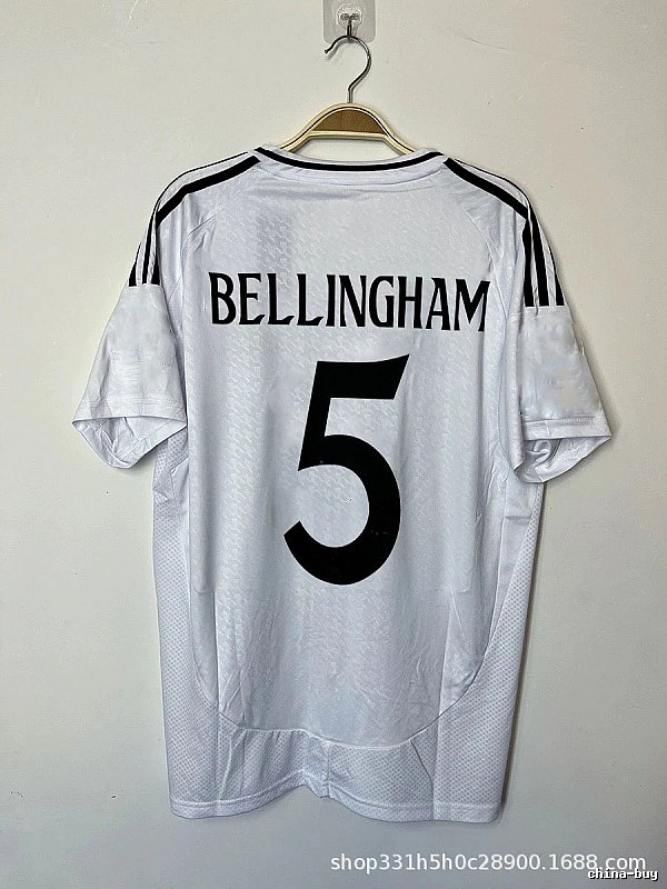 Real Madrid Classic Bellingham #5 soccer jersey White Real Madrid for Daily Styling