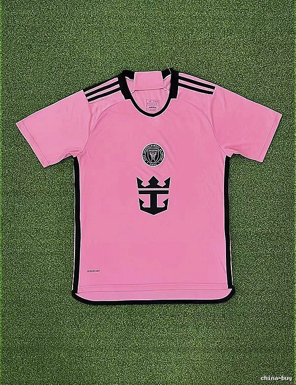 Real Madrid Classic Home soccer jersey White Real Madrid with Travel-Friendly Style