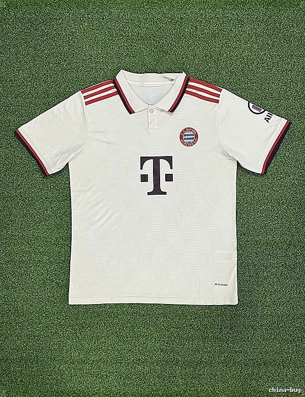 Real Madrid Logo Detail Home soccer jersey White Real Madrid with Relaxed Feel