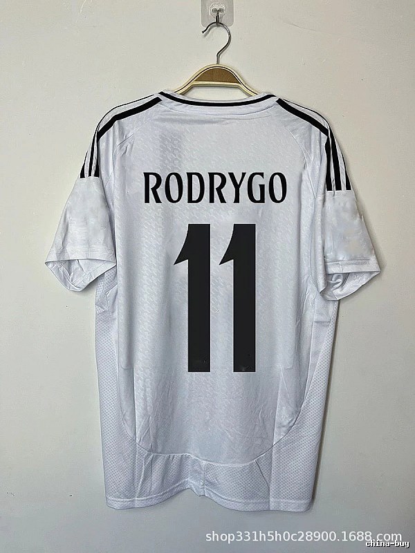 Real Madrid Patterned Bellingham #5 soccer jersey White Real Madrid with Polished Detail
