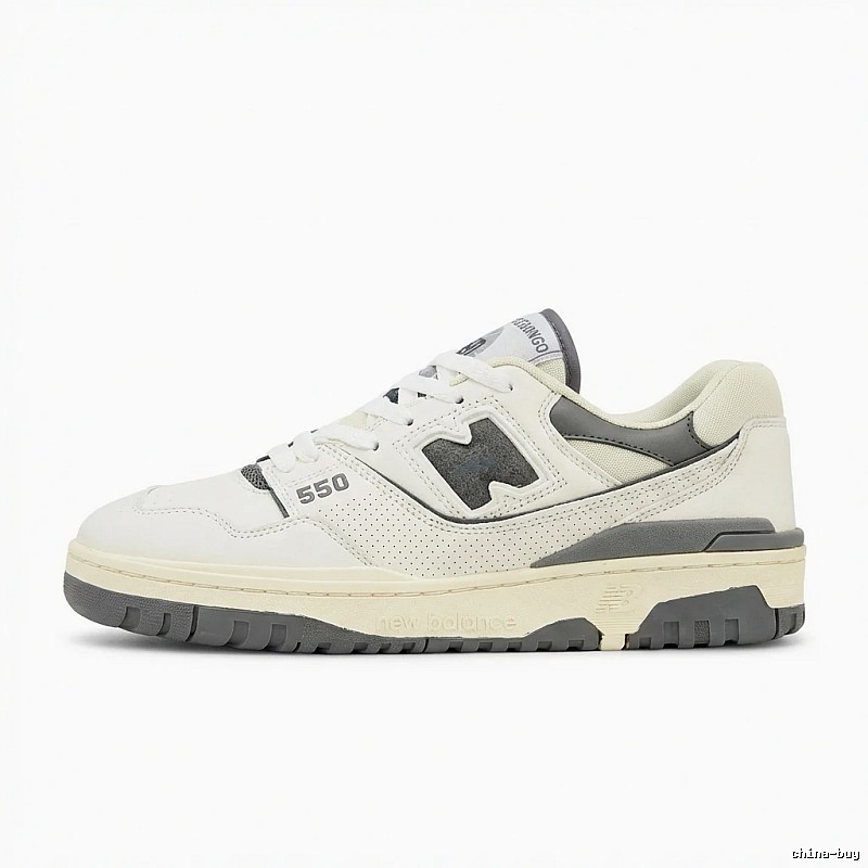 Retro style gray and white New Balance 550 shoes