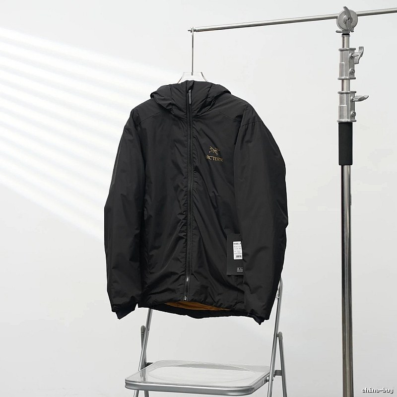 Streamlined Shell Technical Hooded Jacket - Arc'teryx Essential Edit