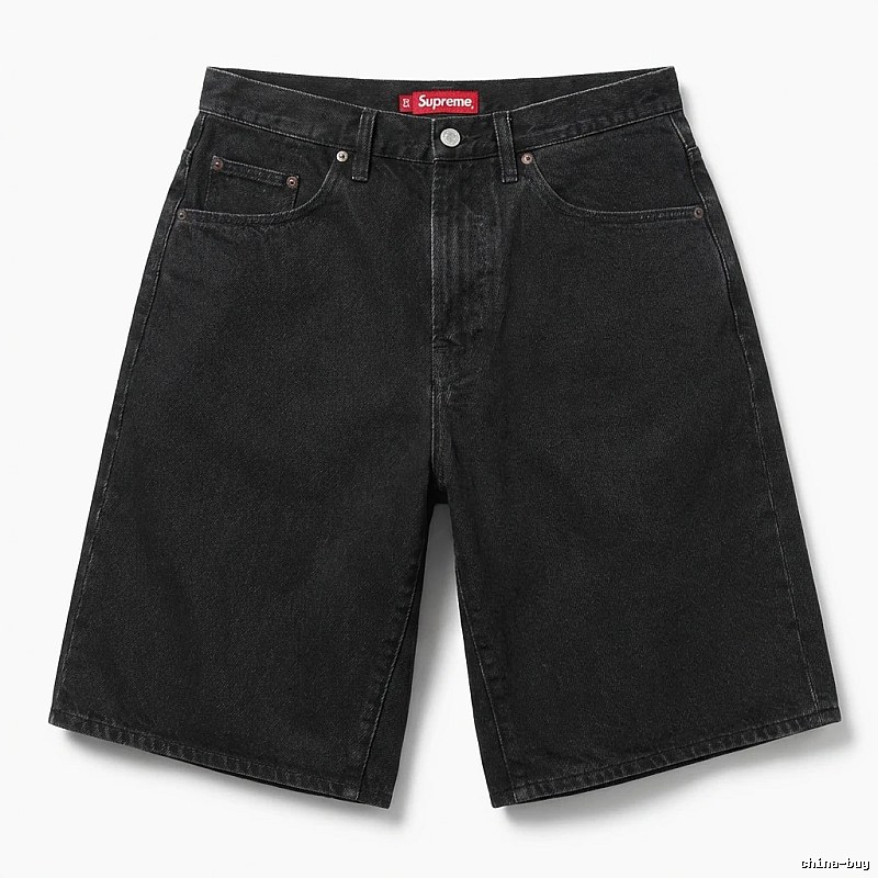 Supreme retro-style black denim shorts