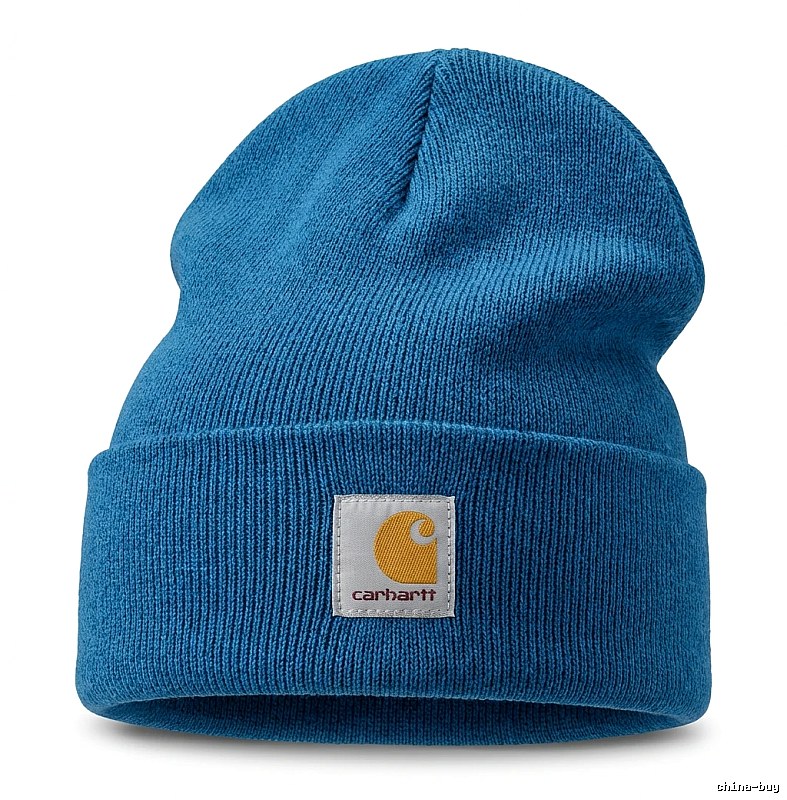 The classic blue knitted hat of Carhartt.
