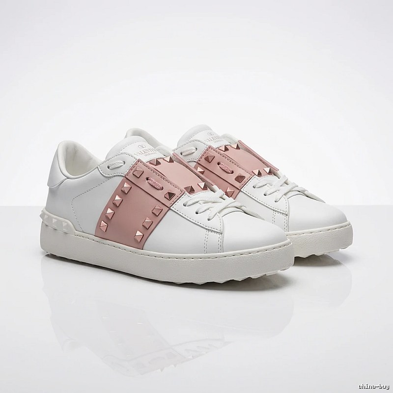 Valentino Rivet Fashionable White Shoes